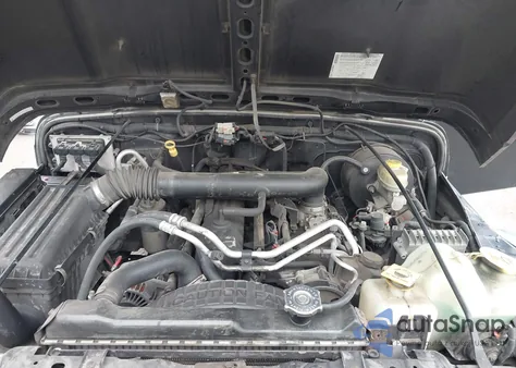 2004 Jeep Wrangler Rubicon z USA, uszkodzony, nr VIN 1J4FA69S14P768317